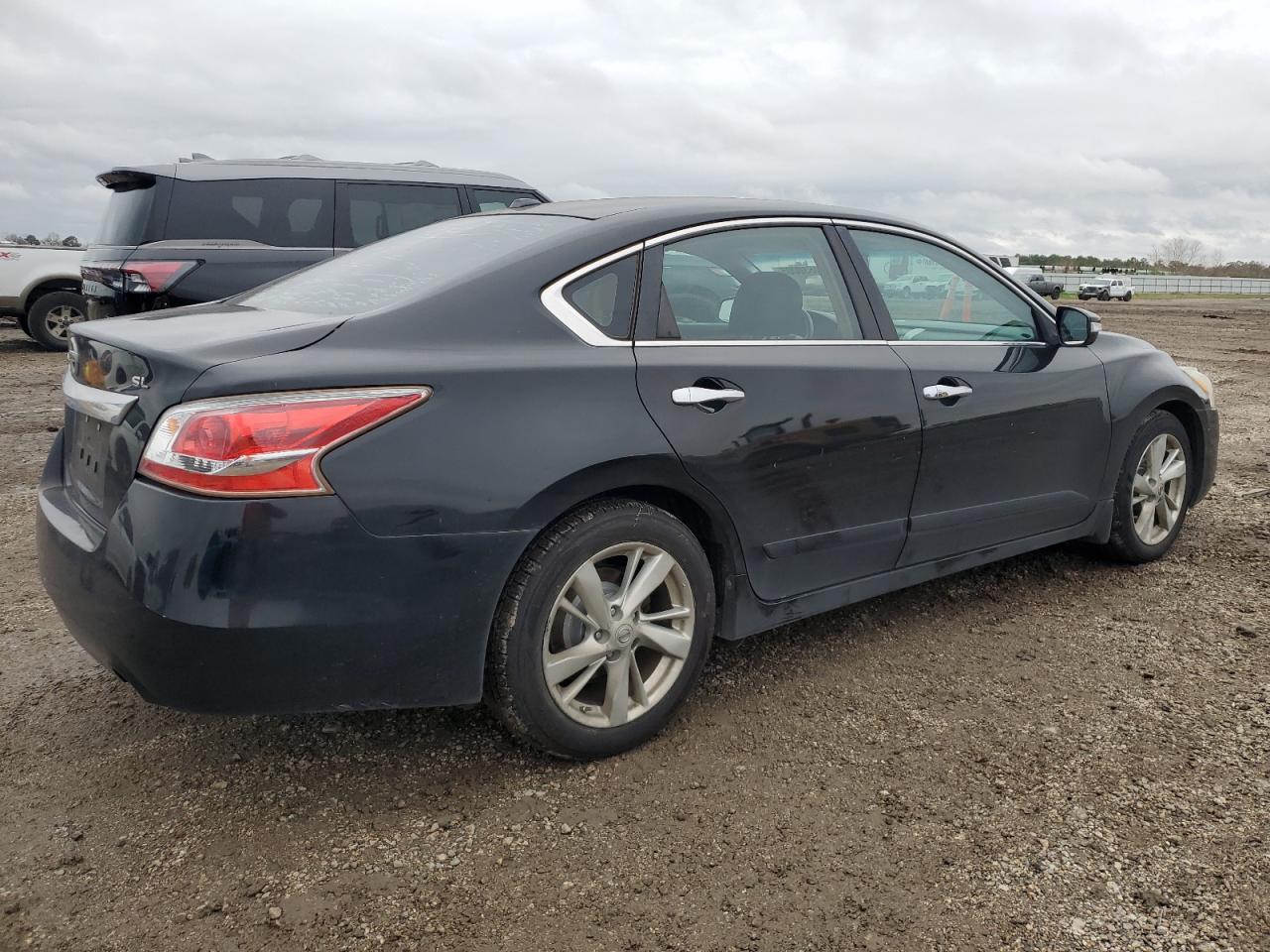 2013 Nissan Altima VIN 1N4AL3AP9DN554757 Copart auction photo, rear end / side damage thumbnail 3