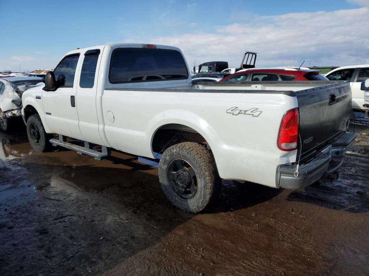 2006 Ford F250 VIN 1FTSX21P06EB35325 Copart auction photo, side / rear end damage thumbnail 2
