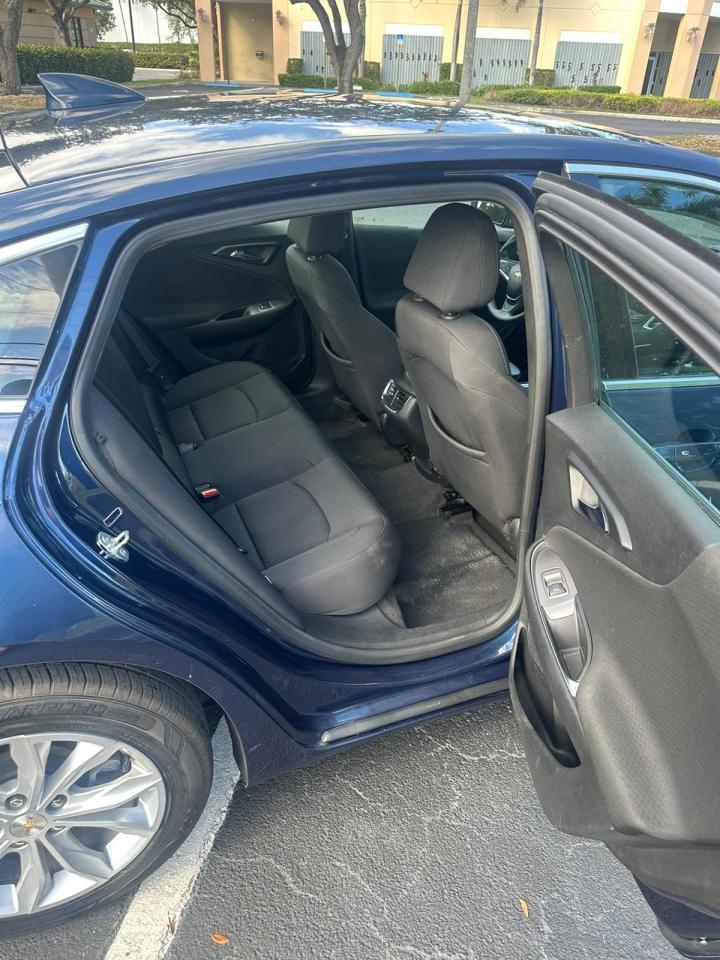 2020 Chevrolet Malibu VIN 1G1ZD5ST7LF089401 Copart auction photo, normal wear damage thumbnail 6