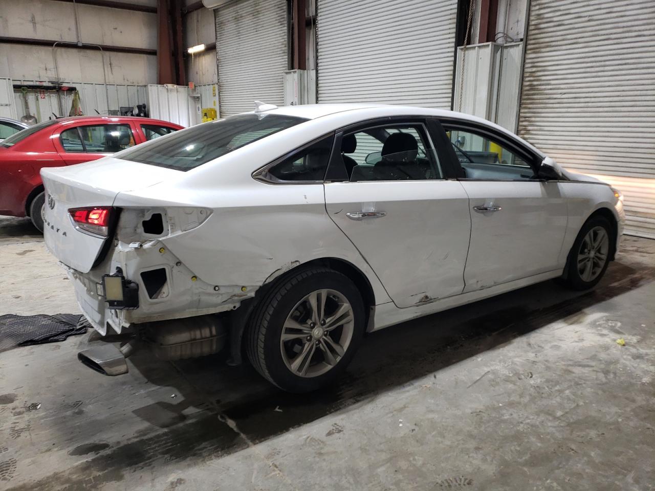 2019 Hyundai Sonata VIN 5NPE34AF2KH770522 Copart auction photo, rear end / side damage thumbnail 3