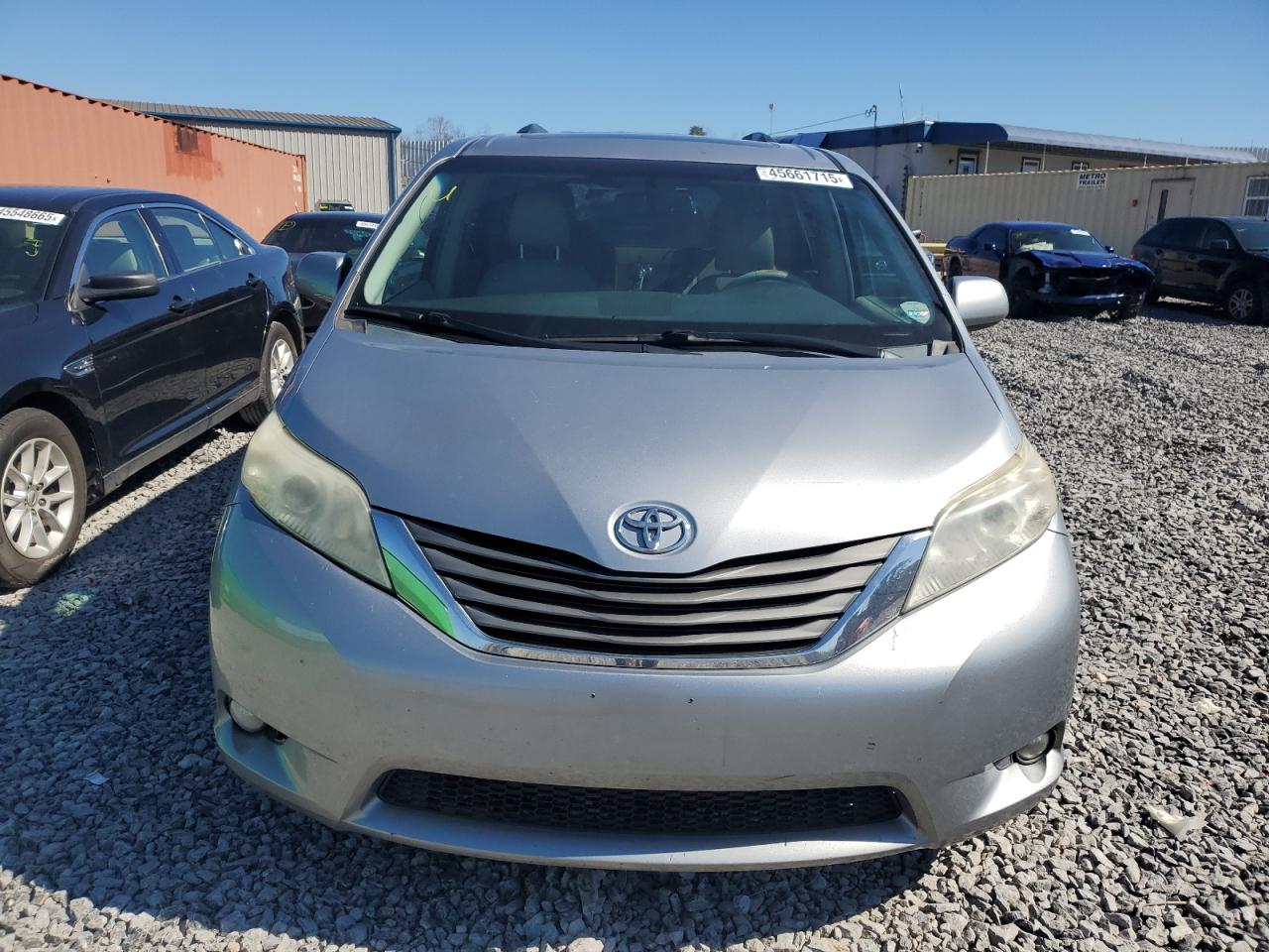 2012 Toyota Sienna VIN 5TDYK3DC7CS190318 Copart auction photo, normal wear damage thumbnail 5