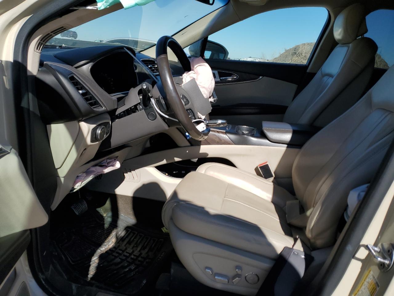 2016 Lincoln MKX VIN 2LMPJ8LPXGBL44575 Copart auction photo, front end damage thumbnail 7