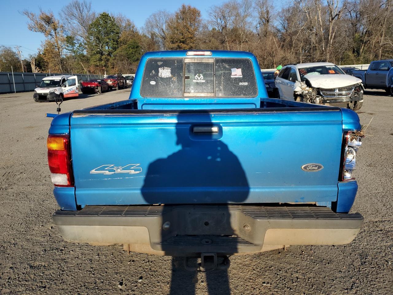 1998 Ford Ranger VIN 1FTZR15XXWPA90170 Copart auction photo, all over damage thumbnail 6
