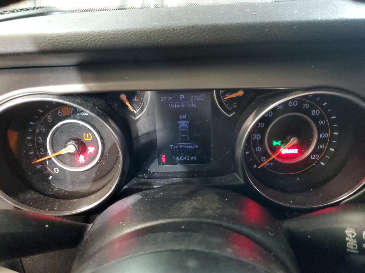 2019 Jeep Wrangler VIN 1C4HJXDN6KW634945 Copart auction photo, front end / side damage thumbnail 9