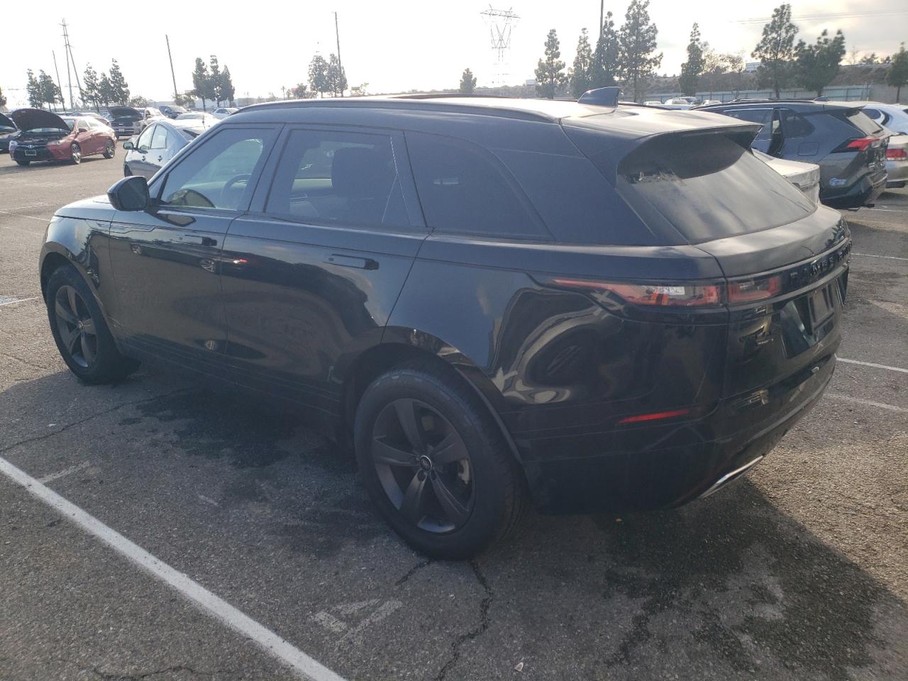 2020 Land Rover Range Rover VIN SALYK2FV6LA255268 Copart auction photo, mechanical / minor dent/scratches damage thumbnail 2