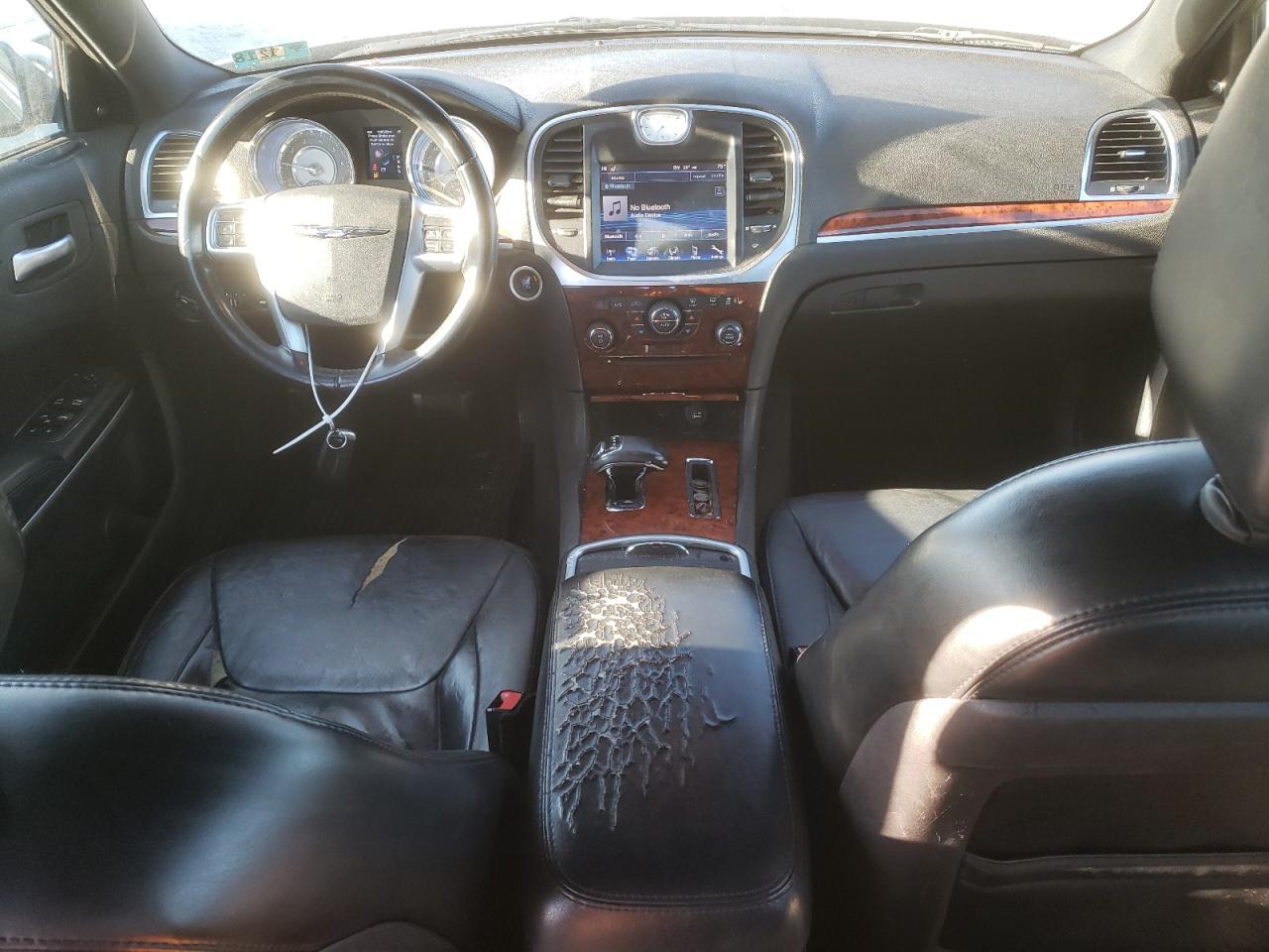 2012 Chrysler 300 VIN 2C3CCACG0CH308700 Copart auction photo, front end / minor dent/scratches damage thumbnail 8