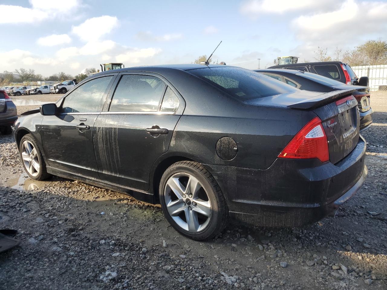 2012 Ford Fusion VIN 3FAHP0DC8CR269523 Copart auction photo, front end damage thumbnail 2
