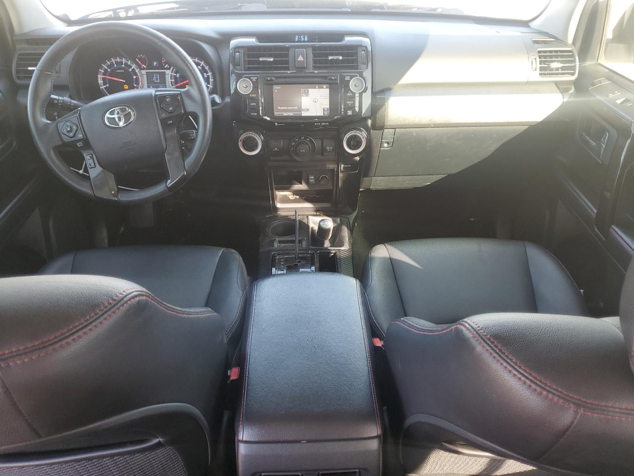 2018 Toyota 4Runner VIN JTEBU5JR5J5585746 Copart auction photo, front end / minor dent/scratches damage thumbnail 8
