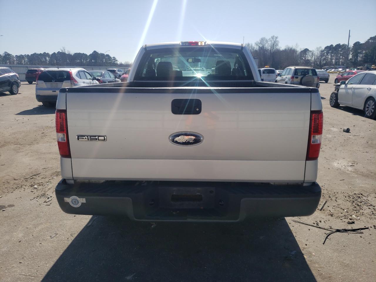 2007 Ford F-150 VIN 1FTRF12217KD47362 Copart auction photo, front end / side damage thumbnail 6