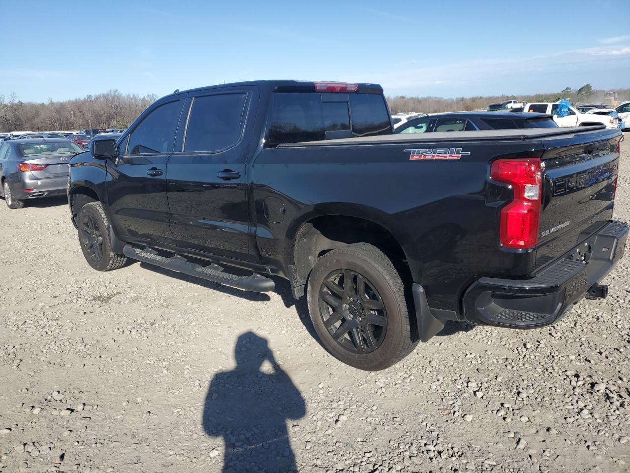 2023 Chevrolet Silverado VIN 3GCUDFE84PG273892 Copart auction photo, front end / minor dent/scratches damage thumbnail 2