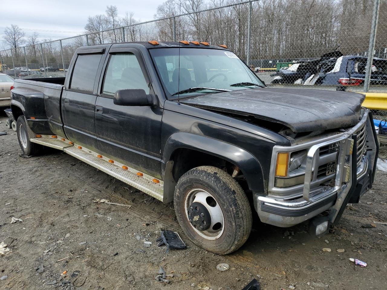 1996 GMC Sierra VIN 1GTHK33F1TF012030 Copart auction photo, front end / mechanical damage thumbnail 4
