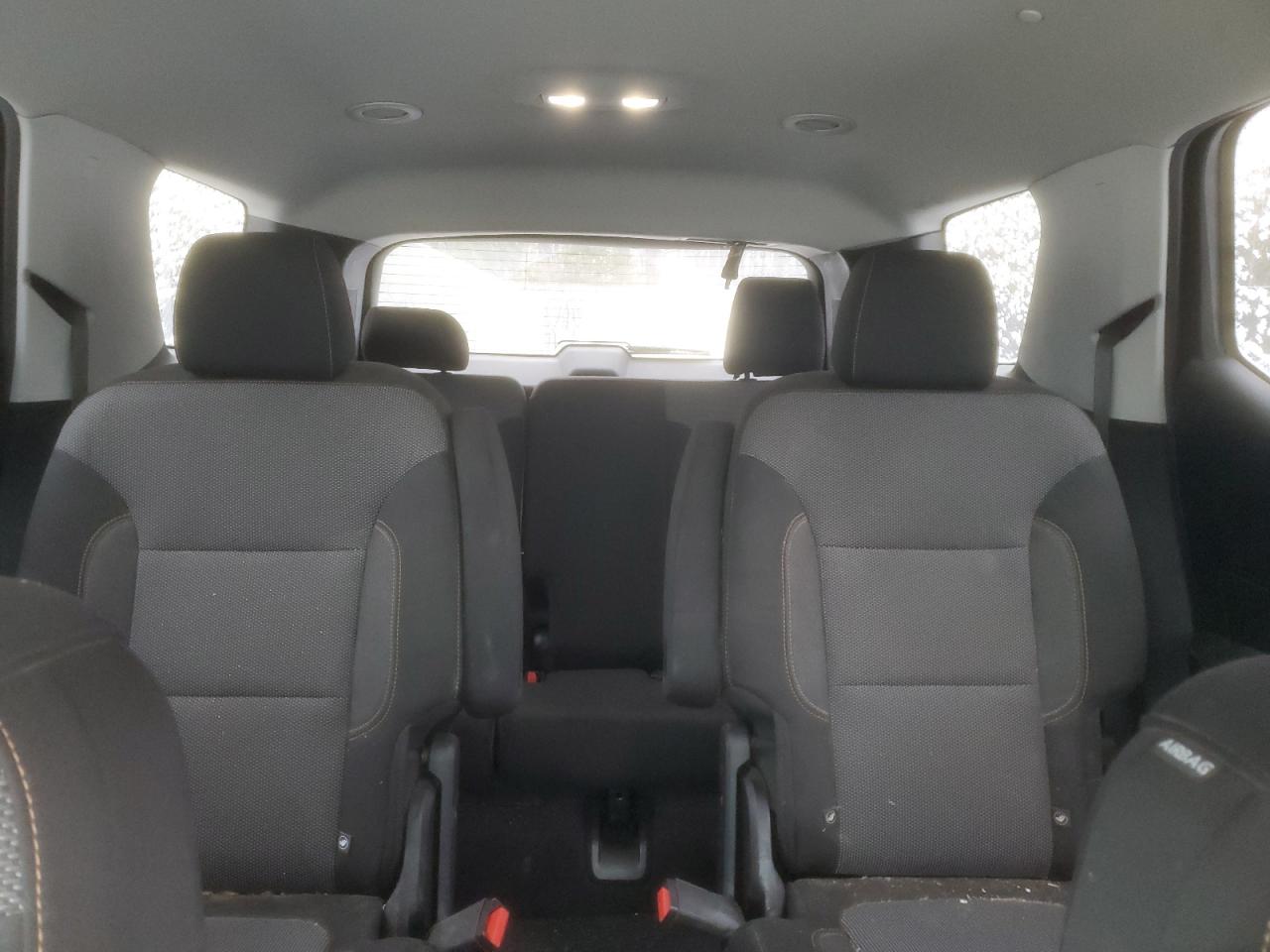 2019 Chevrolet Traverse VIN 1GNERGKW8KJ143384 Copart auction photo, front end damage thumbnail 10