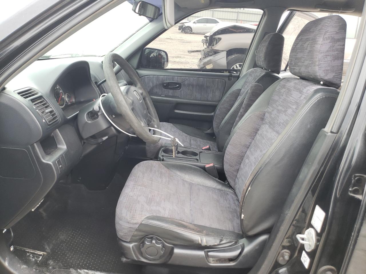 2004 Honda CR-V VIN JHLRD68404C018849 Copart auction photo, side / front end damage thumbnail 7