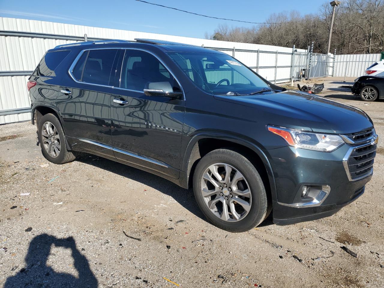 2020 Chevrolet Traverse VIN 1GNERKKW5LJ185662 Copart auction photo, rear end damage thumbnail 4