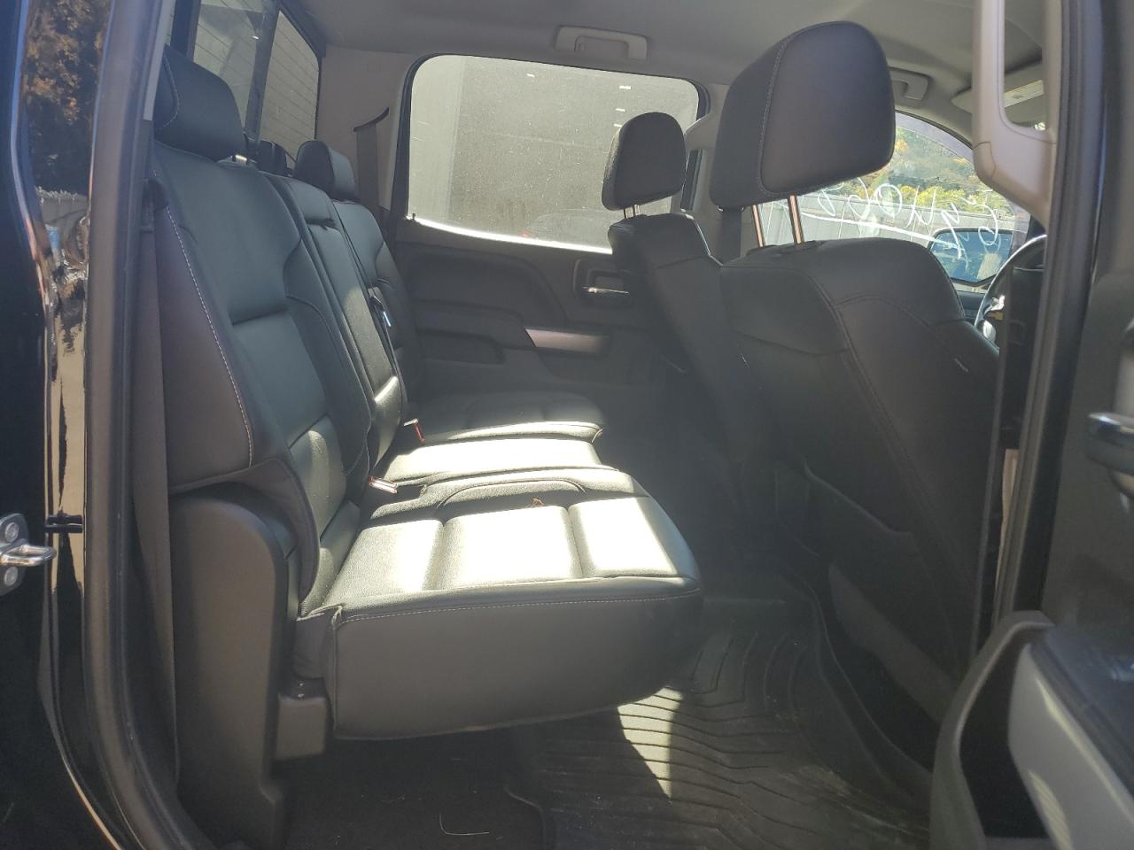 2018 Chevrolet Silverado VIN 3GCUKSEJ6JG132721 Copart auction photo, front end / minor dent/scratches damage thumbnail 10