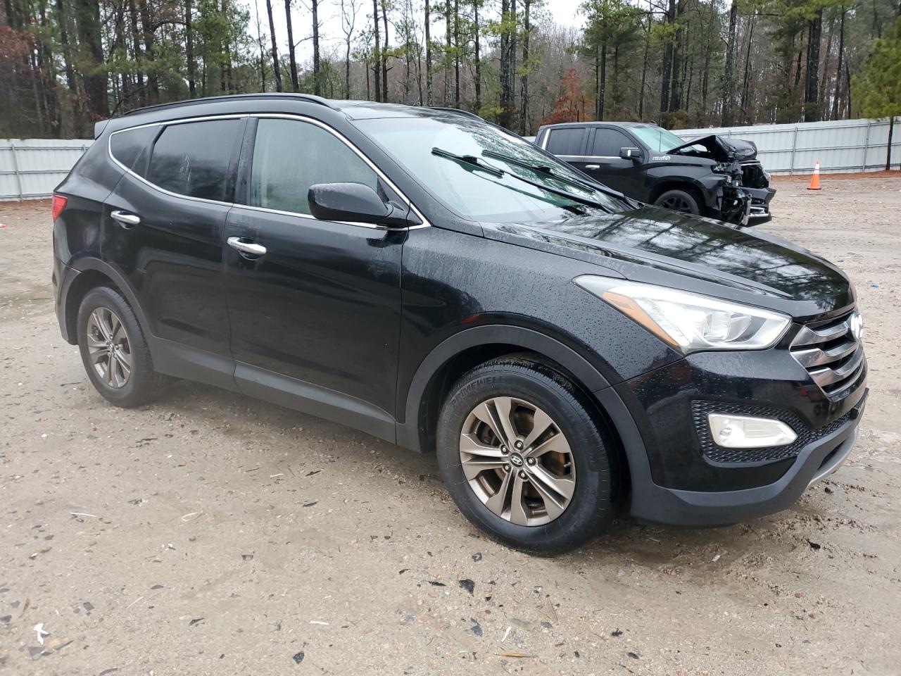 2013 Hyundai Santa Fe VIN 5XYZUDLB1DG036215 Copart auction photo, minor dent/scratches damage thumbnail 4