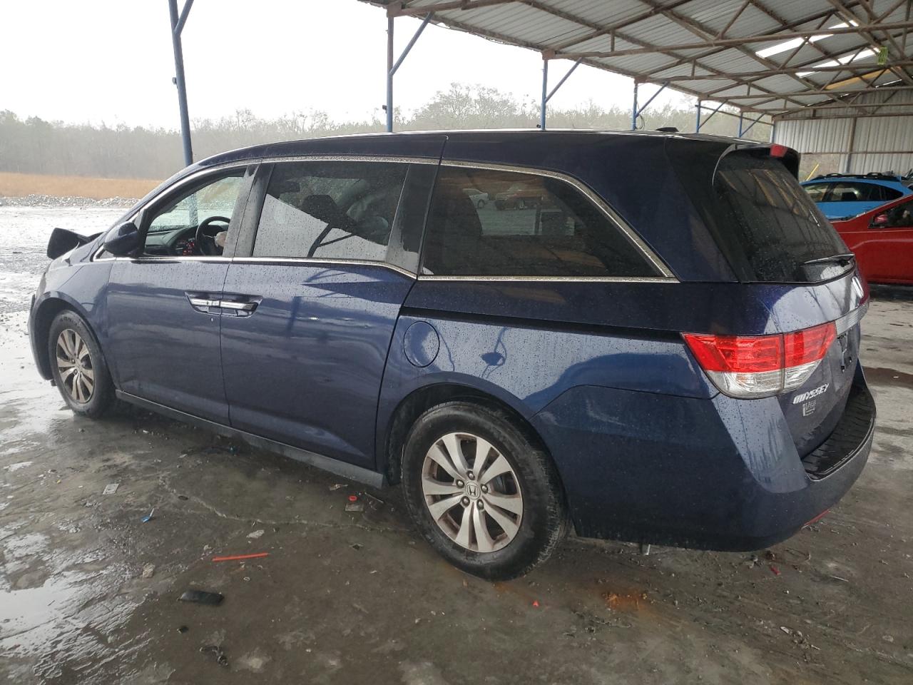 2016 Honda Odyssey VIN 5FNRL5H67GB032847 Copart auction photo, front end / minor dent/scratches damage thumbnail 2