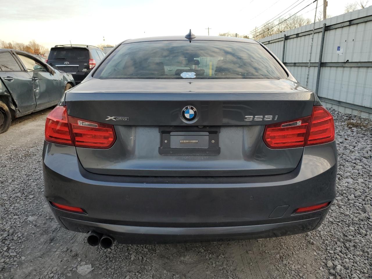 2015 BMW 3er VIN WBA3B5G53FNS13412 Copart auction photo, front end damage thumbnail 6