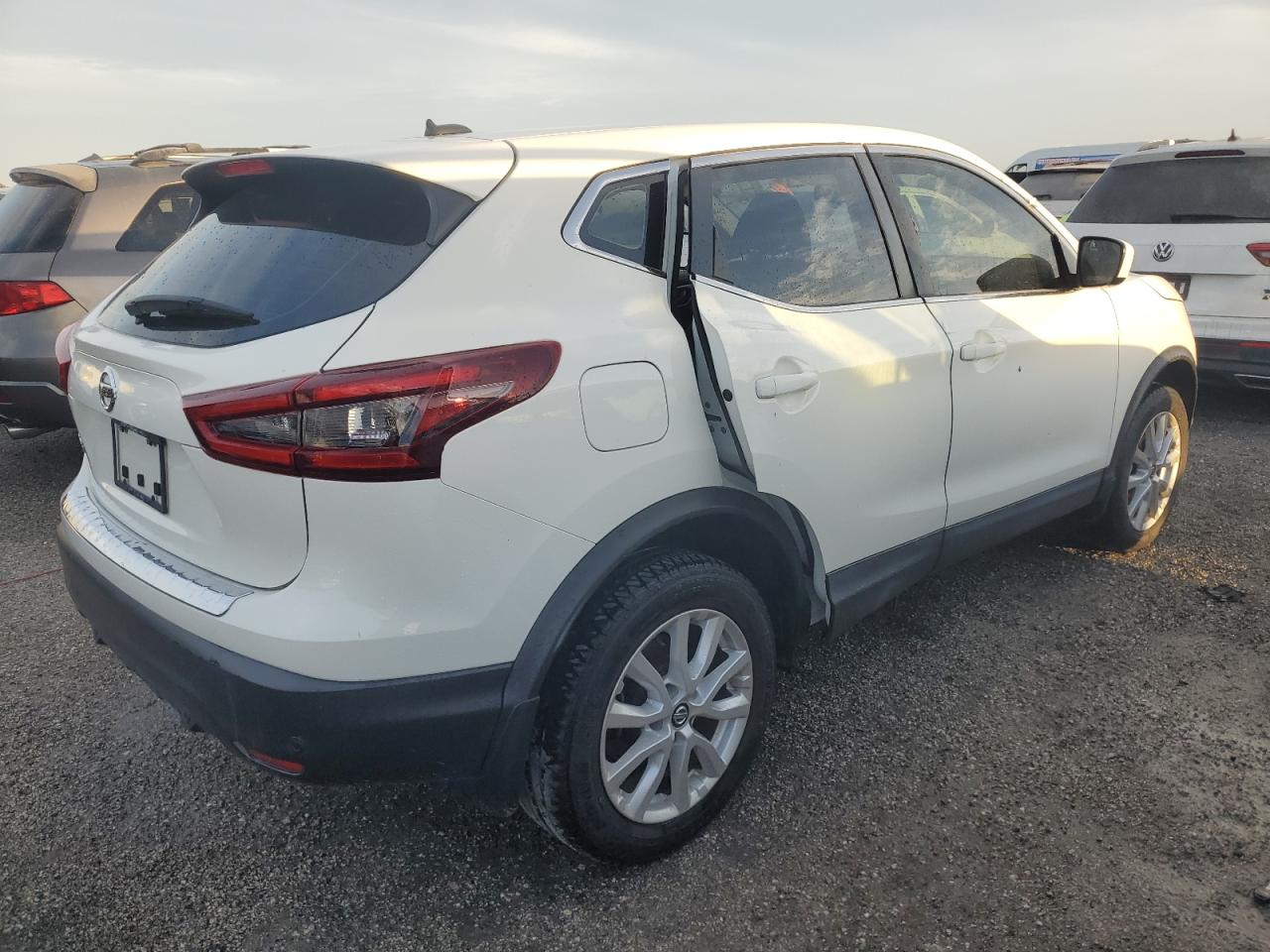 2020 Nissan Rogue VIN JN1BJ1CV0LW271101 Copart auction photo, water/flood damage thumbnail 3