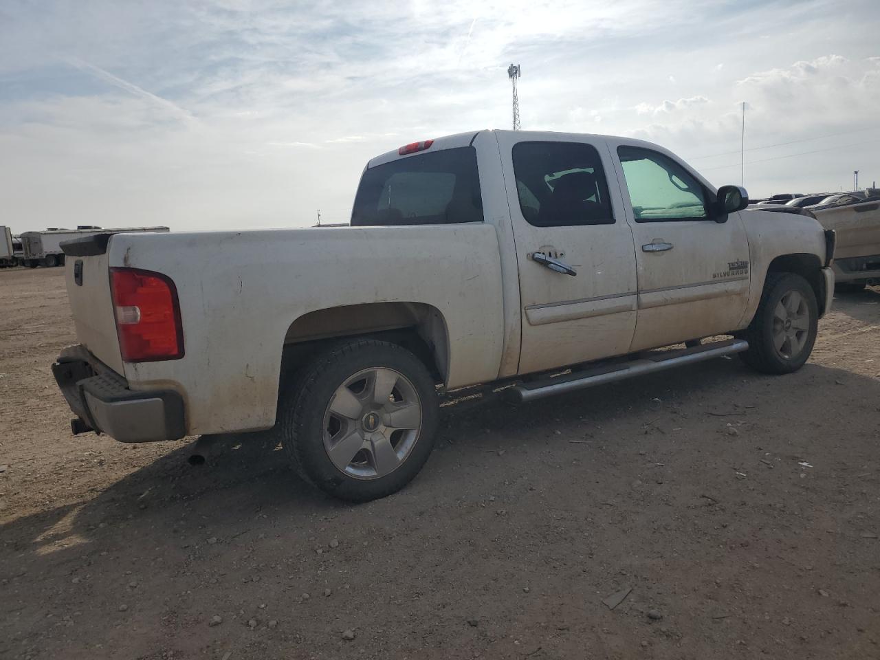 2011 Chevrolet Silverado VIN 3GCPCSE01BG388378 Copart auction photo, undercarriage / front end damage thumbnail 3
