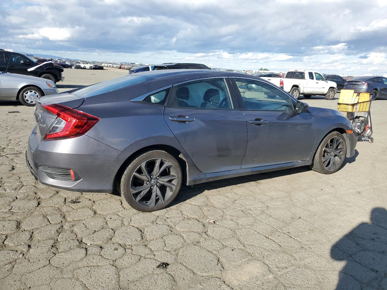 2020 Honda Civic VIN 2HGFC2F82LH541109 Copart auction photo, rear end / side damage thumbnail 3