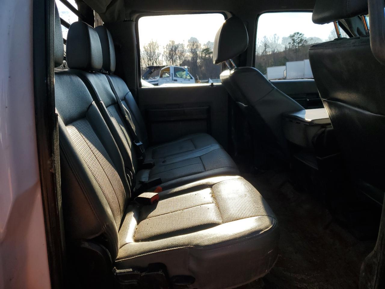 2016 Ford F450 VIN 1FD0W4HT9GEB72833 Copart auction photo, all over damage thumbnail 11