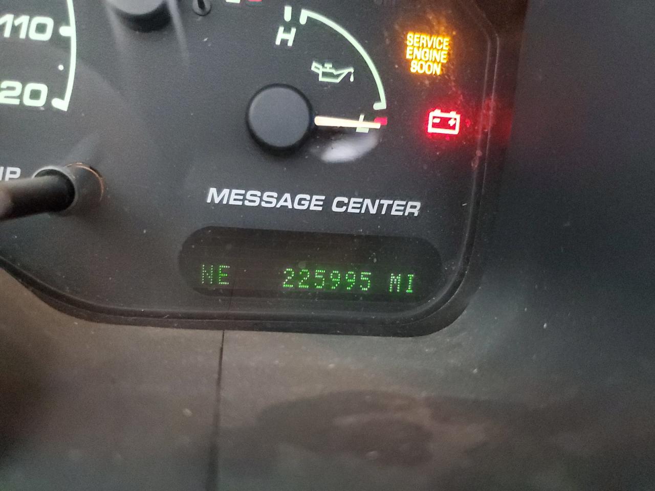 2002 Ford Explorer VIN 1FMDU74K42UD43279 Copart auction photo, side / front end damage thumbnail 9