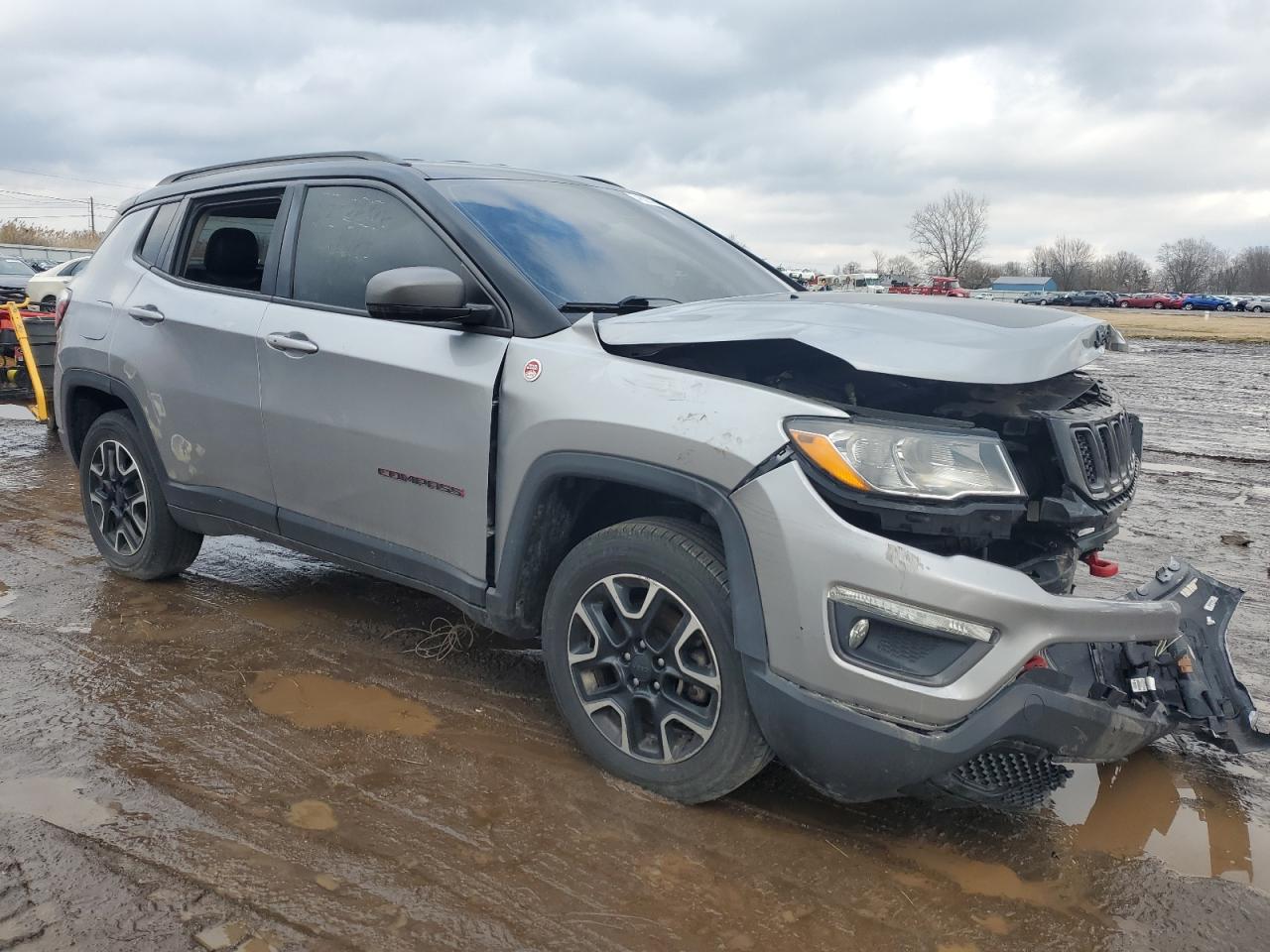 2020 Jeep Compass VIN 3C4NJDDB8LT195648 Copart auction photo, front end damage thumbnail 4