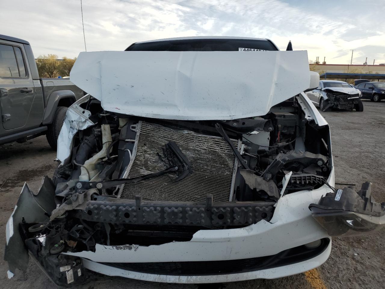 2018 Dodge Caravan VIN 2C4RDGBG3JR309824 Copart auction photo, front end damage thumbnail 5