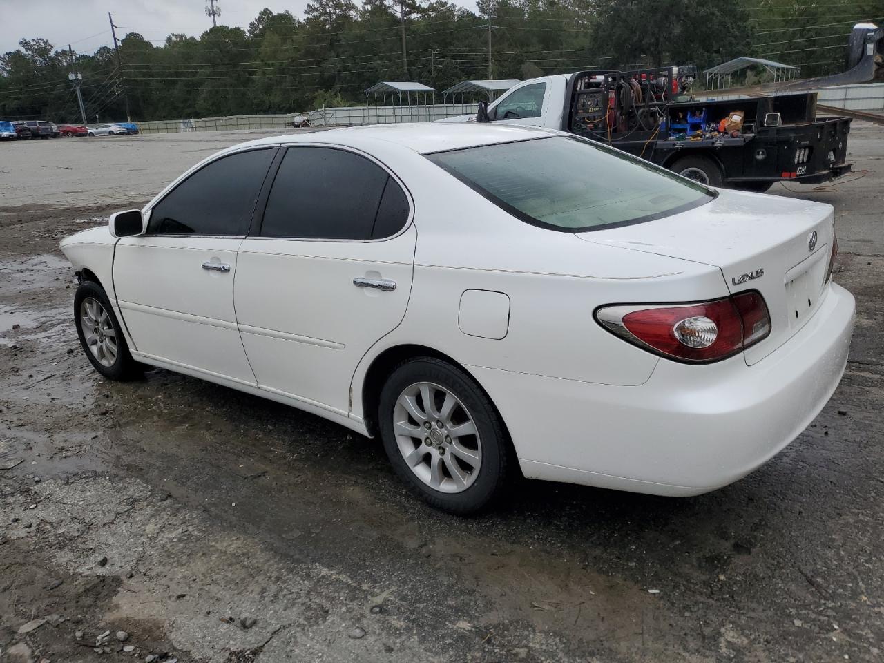 2003 Lexus ES VIN JTHBF30GX30140226 Copart auction photo, front end damage thumbnail 2