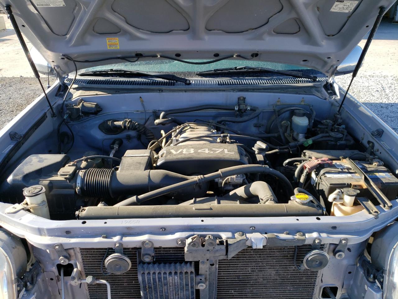 2000 Toyota Tundra VIN 5TBRT3411YS095625 Copart auction photo, front end damage thumbnail 14