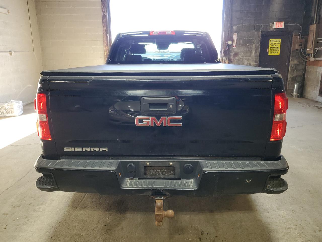 2018 GMC Sierra VIN 1GTV2LEC1JZ347340 Copart auction photo, front end damage thumbnail 6