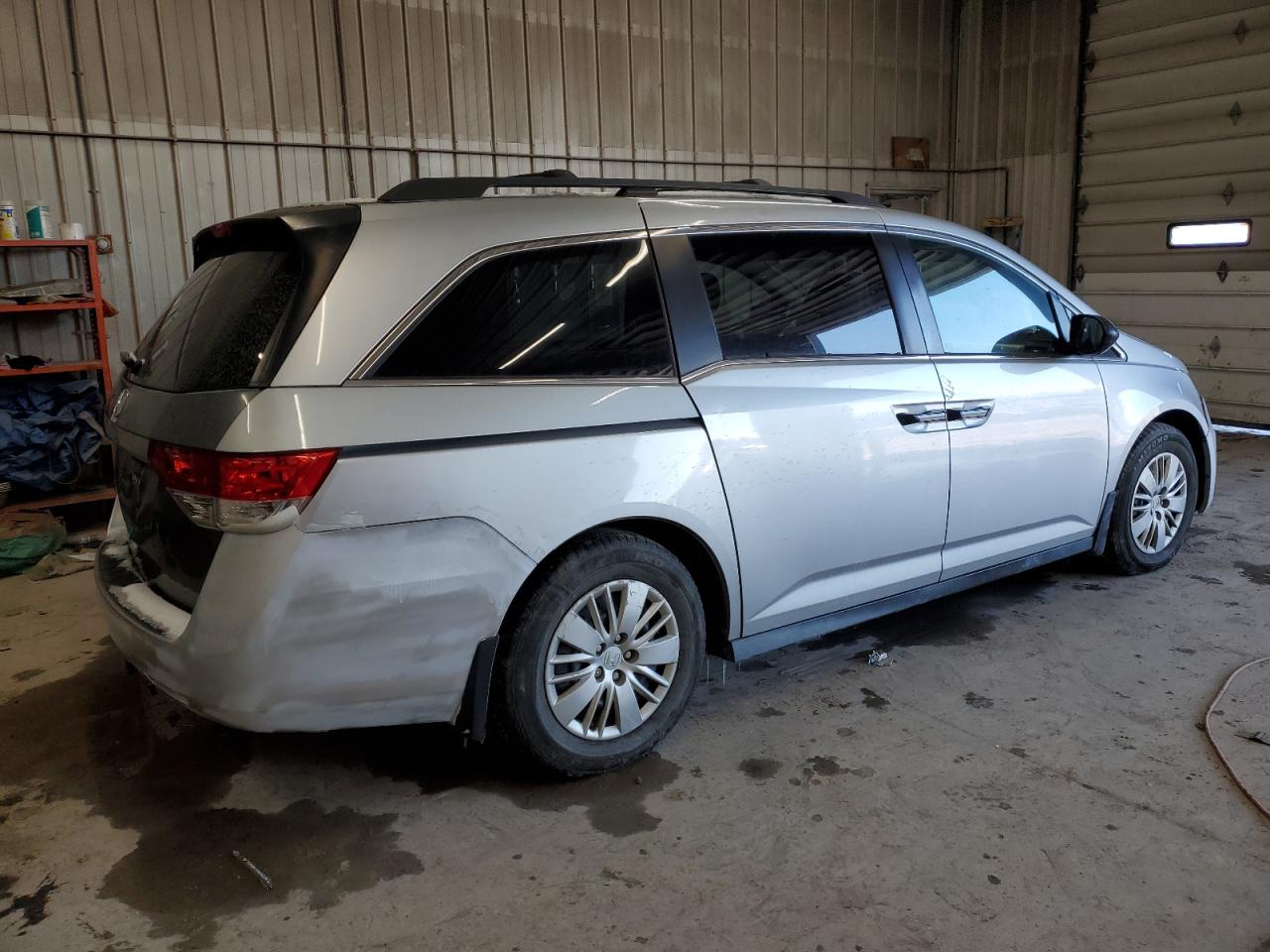 2014 Honda Odyssey VIN 5FNRL5H22EB056967 Copart auction photo, front end / side damage thumbnail 3