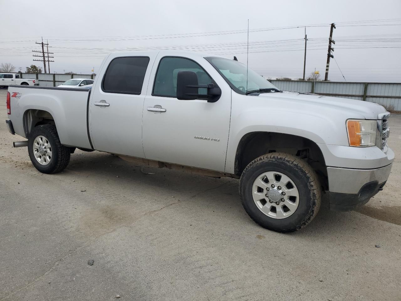2014 GMC Sierra VIN 1GT121C88EF150545 Copart auction photo, side / undercarriage damage thumbnail 4