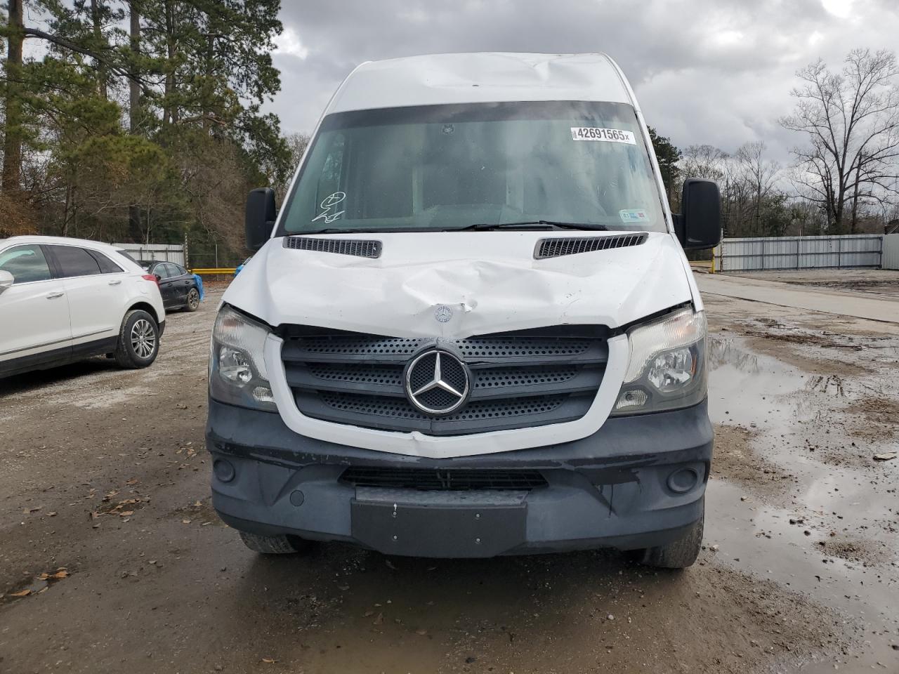 2015 Mercedes-Benz Sprinter VIN WD3PE8DB4FP125488 Copart auction photo, stripped damage thumbnail 5