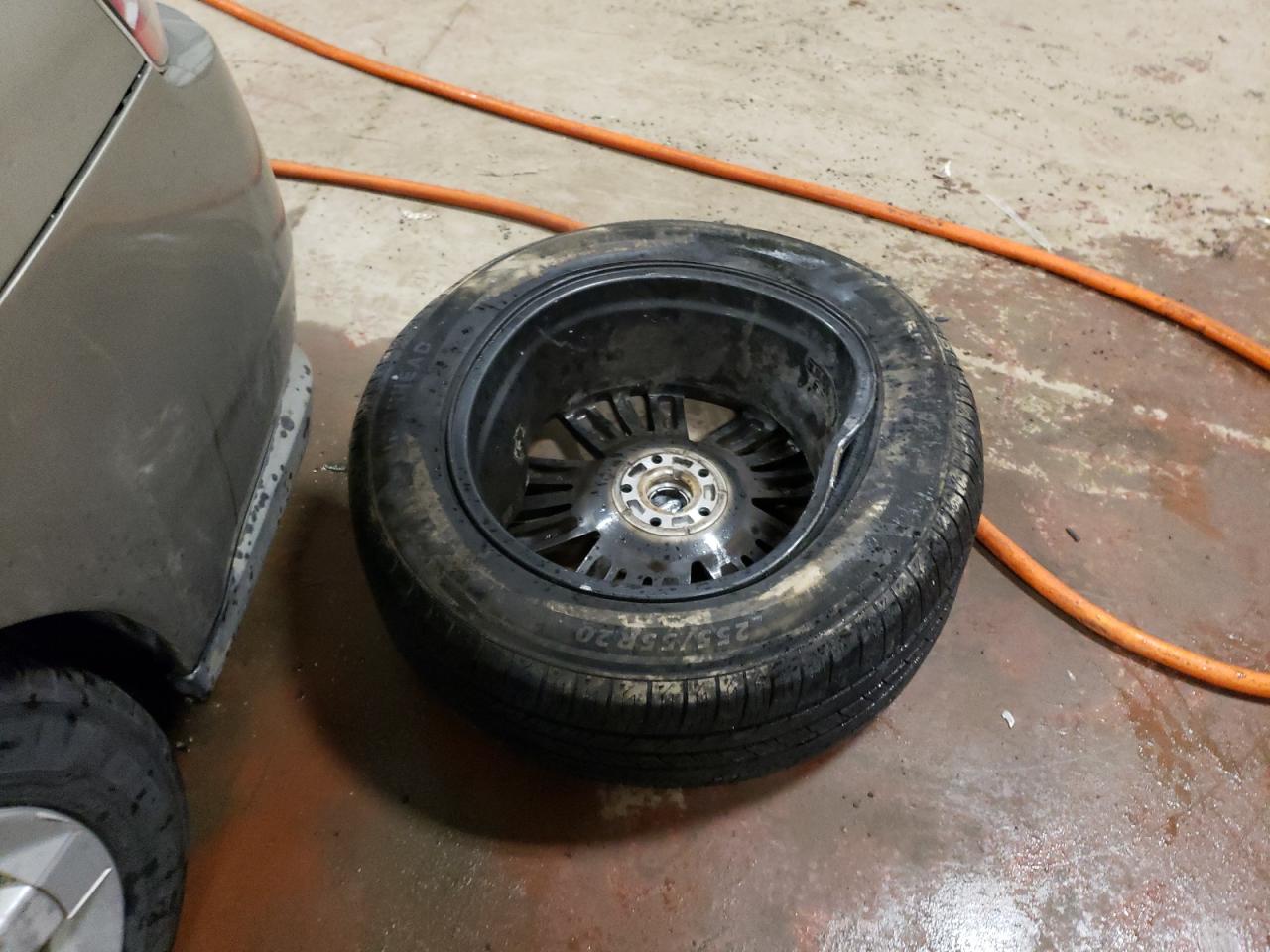 2016 Ford Explorer VIN 1FM5K8HT6GGC70554 Copart auction photo, side / undercarriage damage thumbnail 13