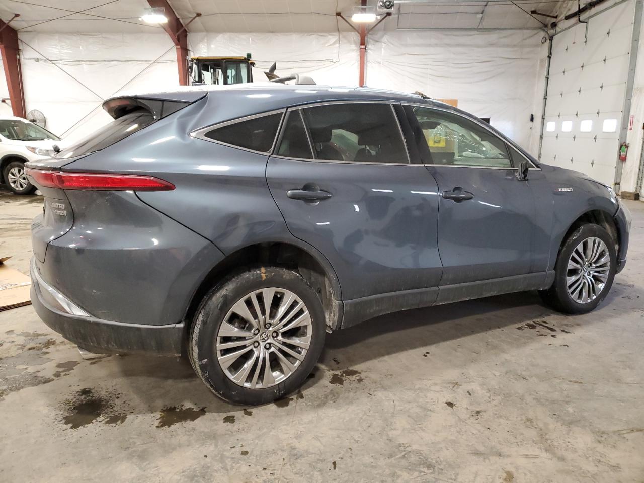 2021 Toyota Venza VIN JTEAAAAH5MJ045930 Copart auction photo, rollover damage thumbnail 3