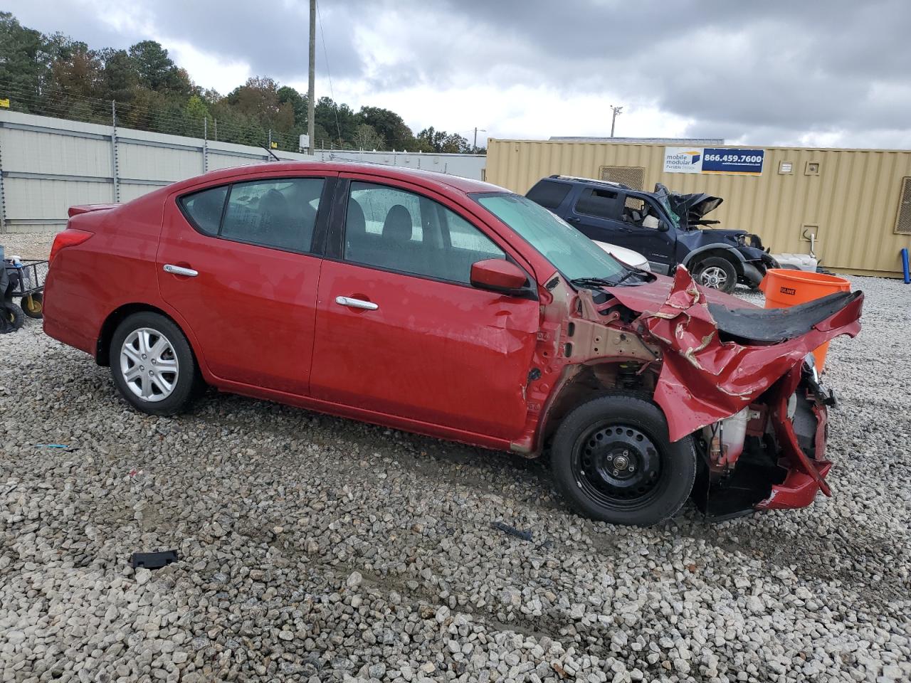 2015 Nissan Versa VIN 3N1CN7AP4FL932493 Copart auction photo, front end / minor dent/scratches damage thumbnail 4