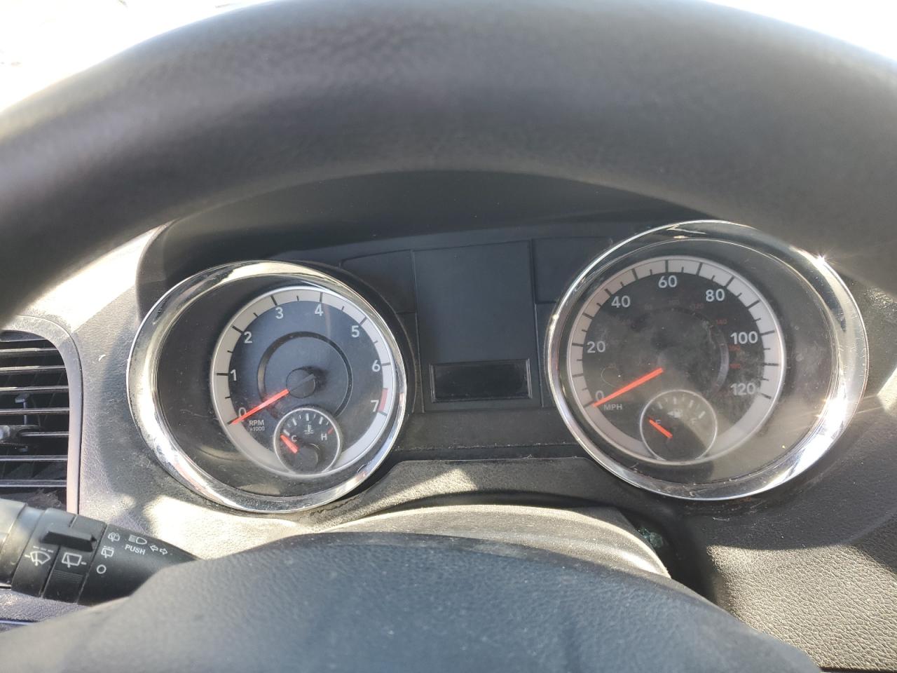 2013 Dodge Caravan VIN 2C4RDGCG3DR687662 Copart auction photo, side damage thumbnail 9
