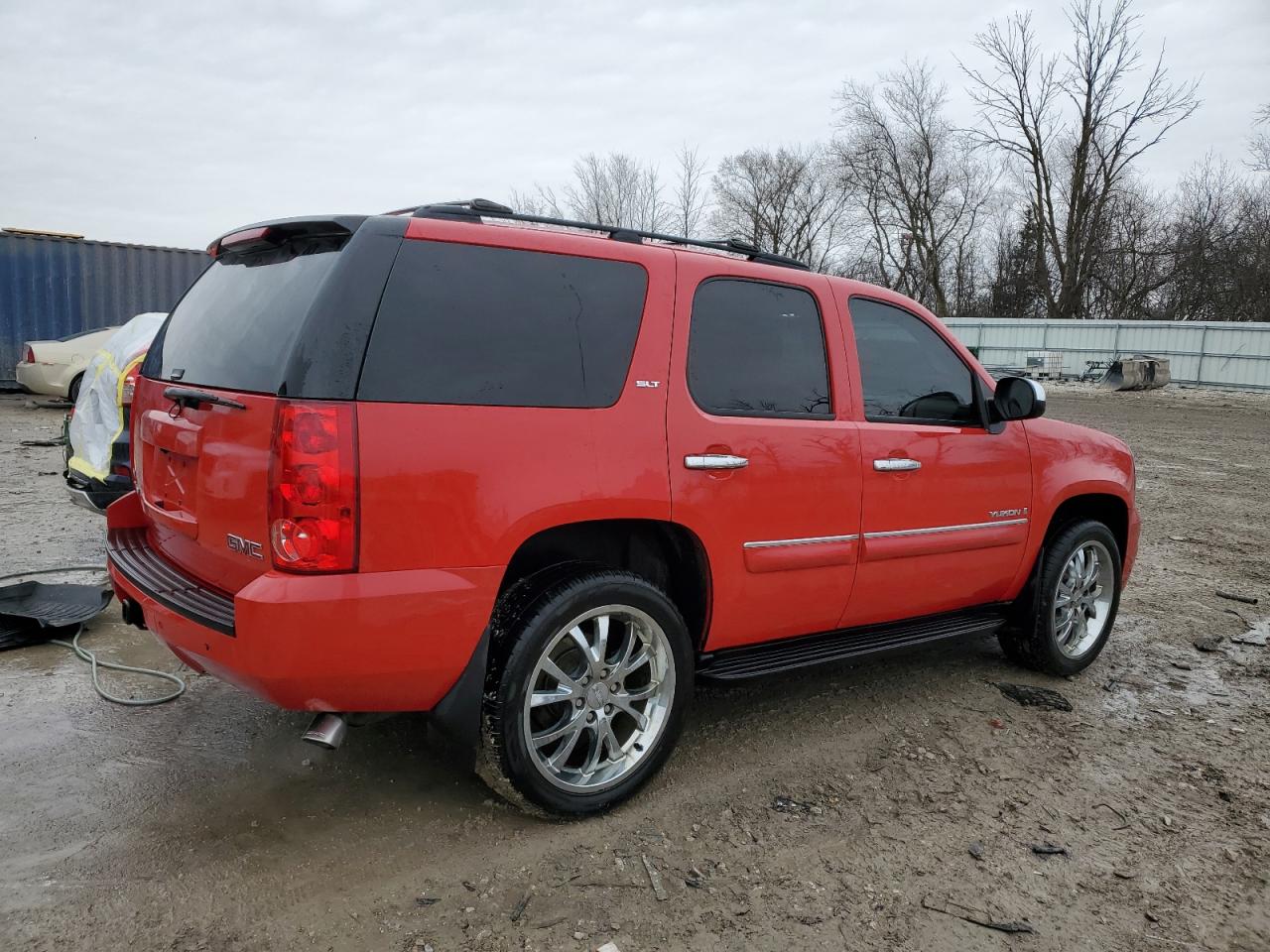 2008 GMC Yukon VIN 1GKFK13018J242960 Copart auction photo, front end damage thumbnail 3