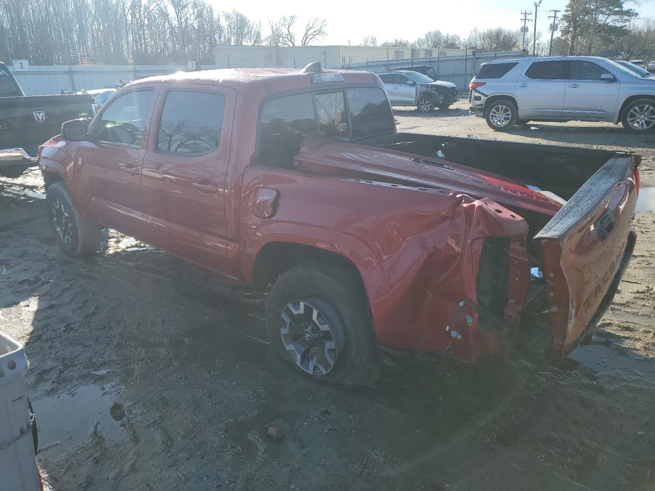 2022 Toyota Tacoma VIN 3TYCZ5AN9NT094799 Copart auction photo, all over damage thumbnail 2