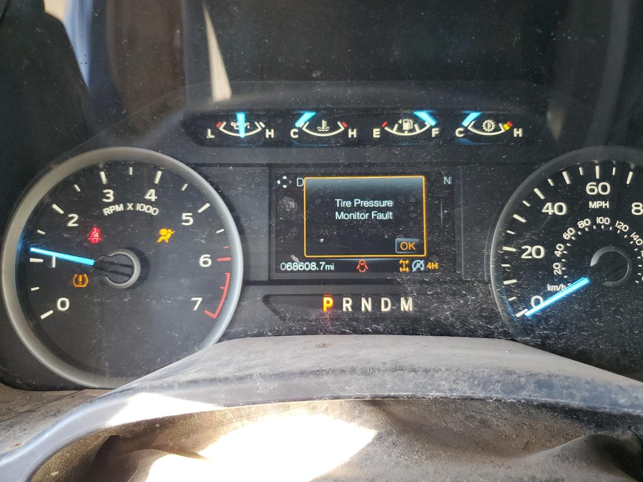2019 Ford F-150 VIN 1FTFW1E45KFA55831 Copart auction photo, rollover damage thumbnail 9