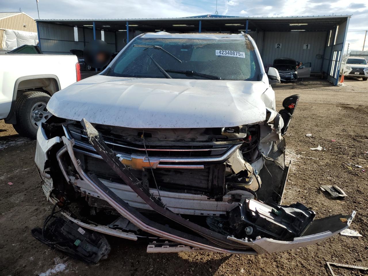 2019 Chevrolet Traverse VIN 1GNEVKKWXKJ271611 Copart auction photo, rollover damage thumbnail 5