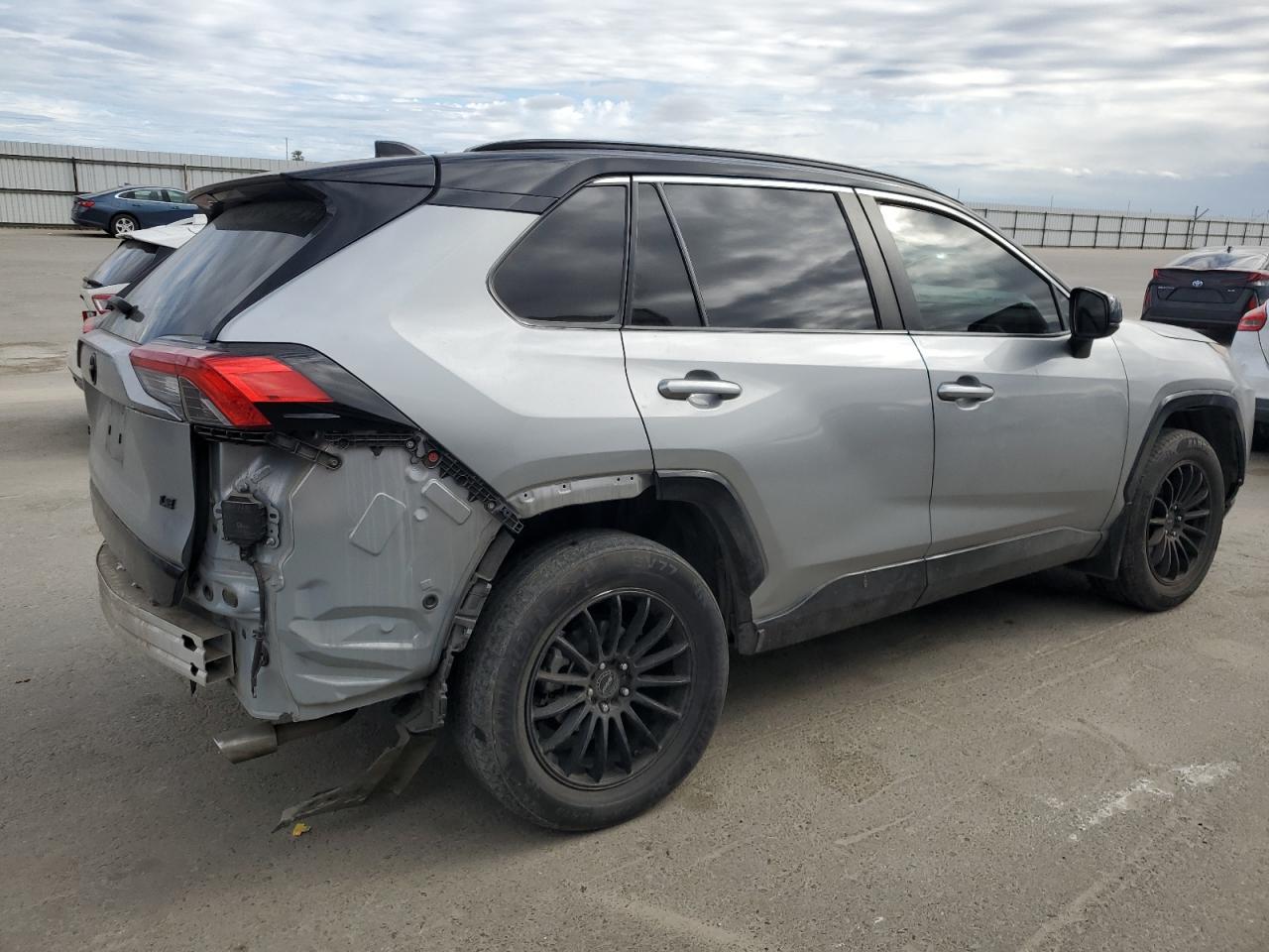 2021 Toyota RAV 4 VIN 2T3K1RFV7MC099089 Copart auction photo, rear end damage thumbnail 3