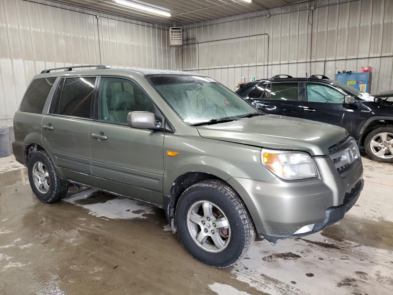 2008 Honda Pilot VIN 5FNYF18528B024689 Copart auction photo, front end / side damage thumbnail 4