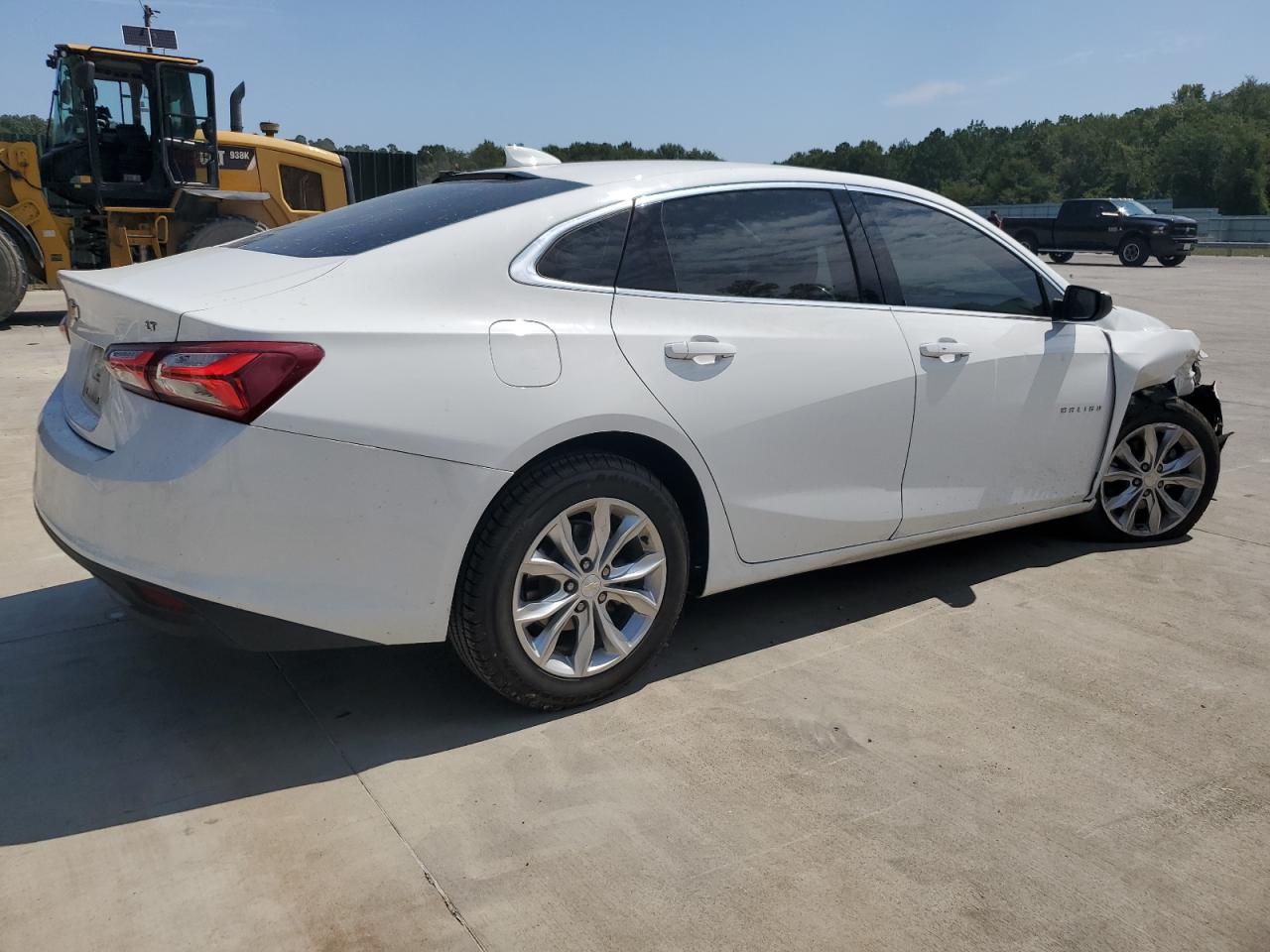 2021 Chevrolet Malibu VIN 1G1ZD5ST8MF023781 Copart auction photo, undercarriage / front end damage thumbnail 3