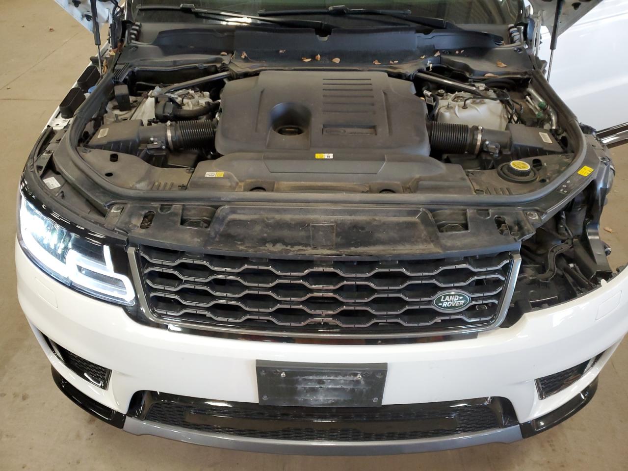 2022 Land Rover Range Rover VIN SALWR2SU8NA242783 Copart auction photo, front end damage thumbnail 12