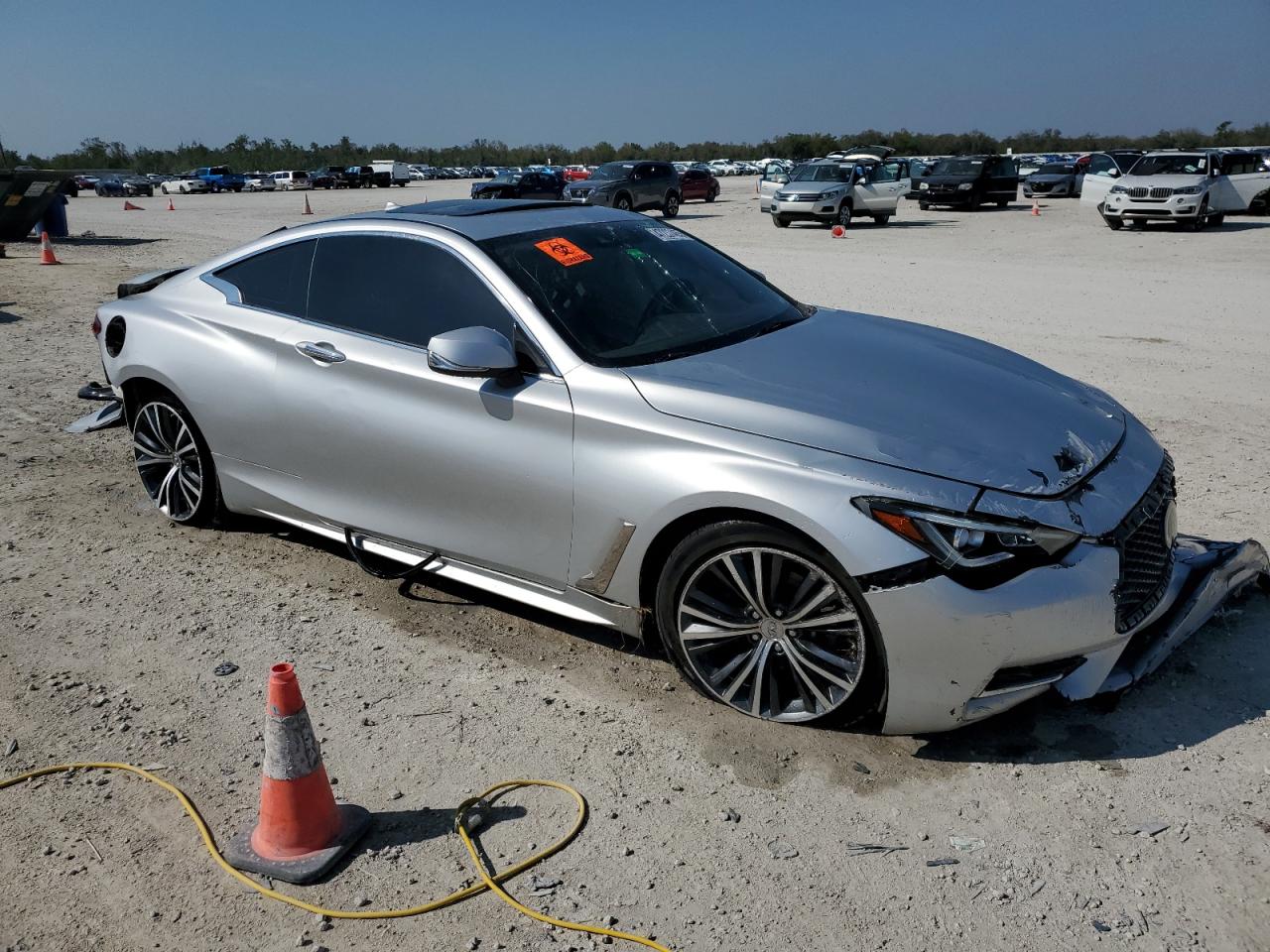 2019 Infiniti Q60 VIN JN1EV7EK6KM230909 Copart auction photo, rollover damage thumbnail 4