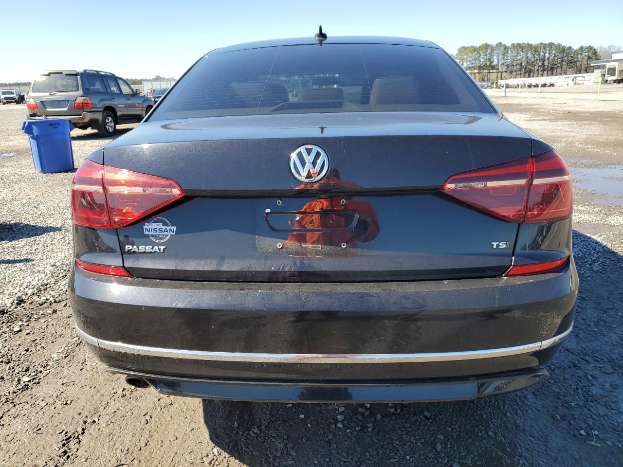 2018 Volkswagen Passat VIN 1VWAA7A37JC037627 Copart auction photo, front end damage thumbnail 6
