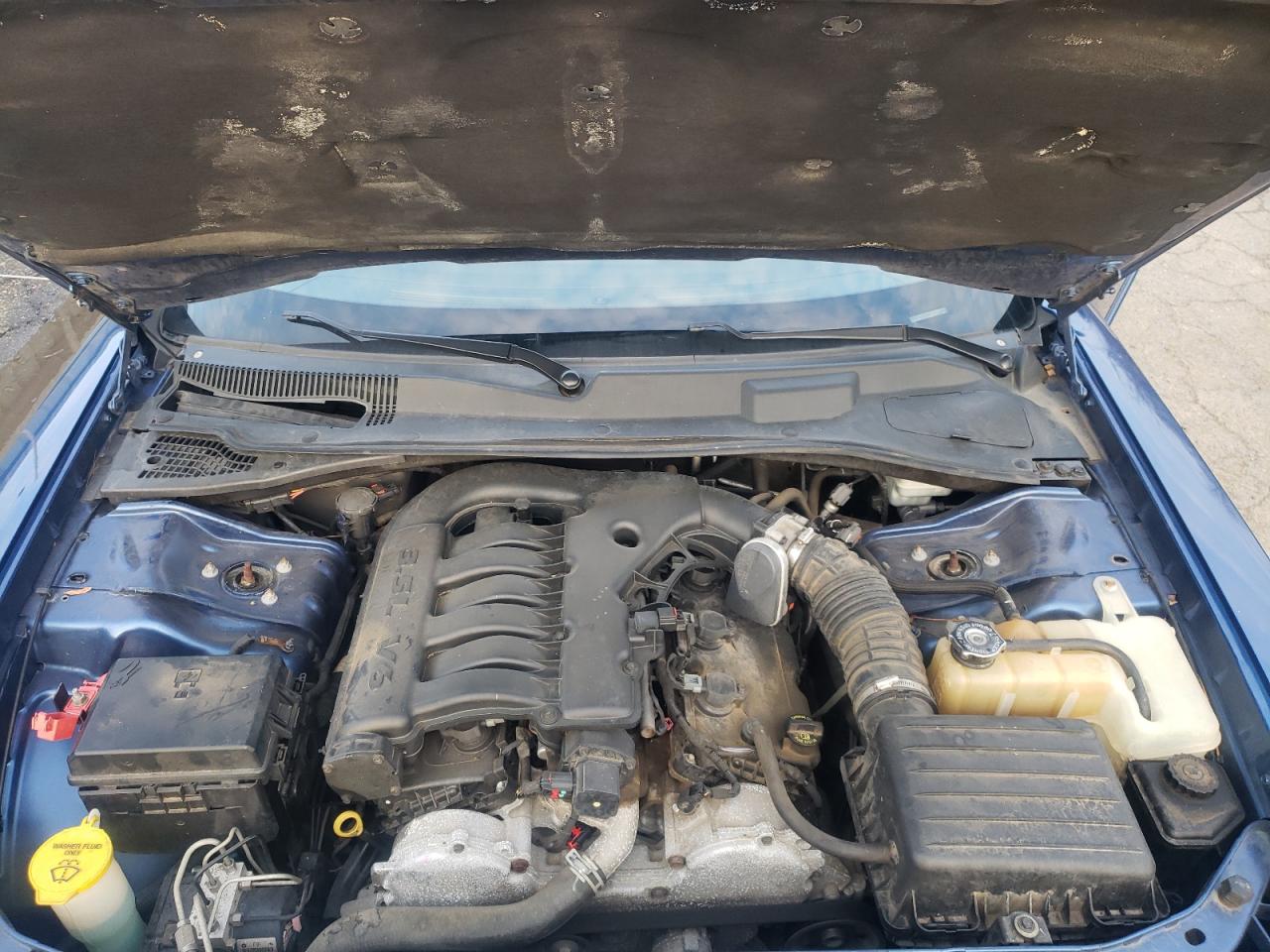 2009 Dodge Charger VIN 2B3KA33V09H542126 Copart auction photo, burn - interior / minor dent/scratches damage thumbnail 11